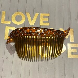 #37-Vintage 1920’s hair comb /hair accessory with 40 rhinestones